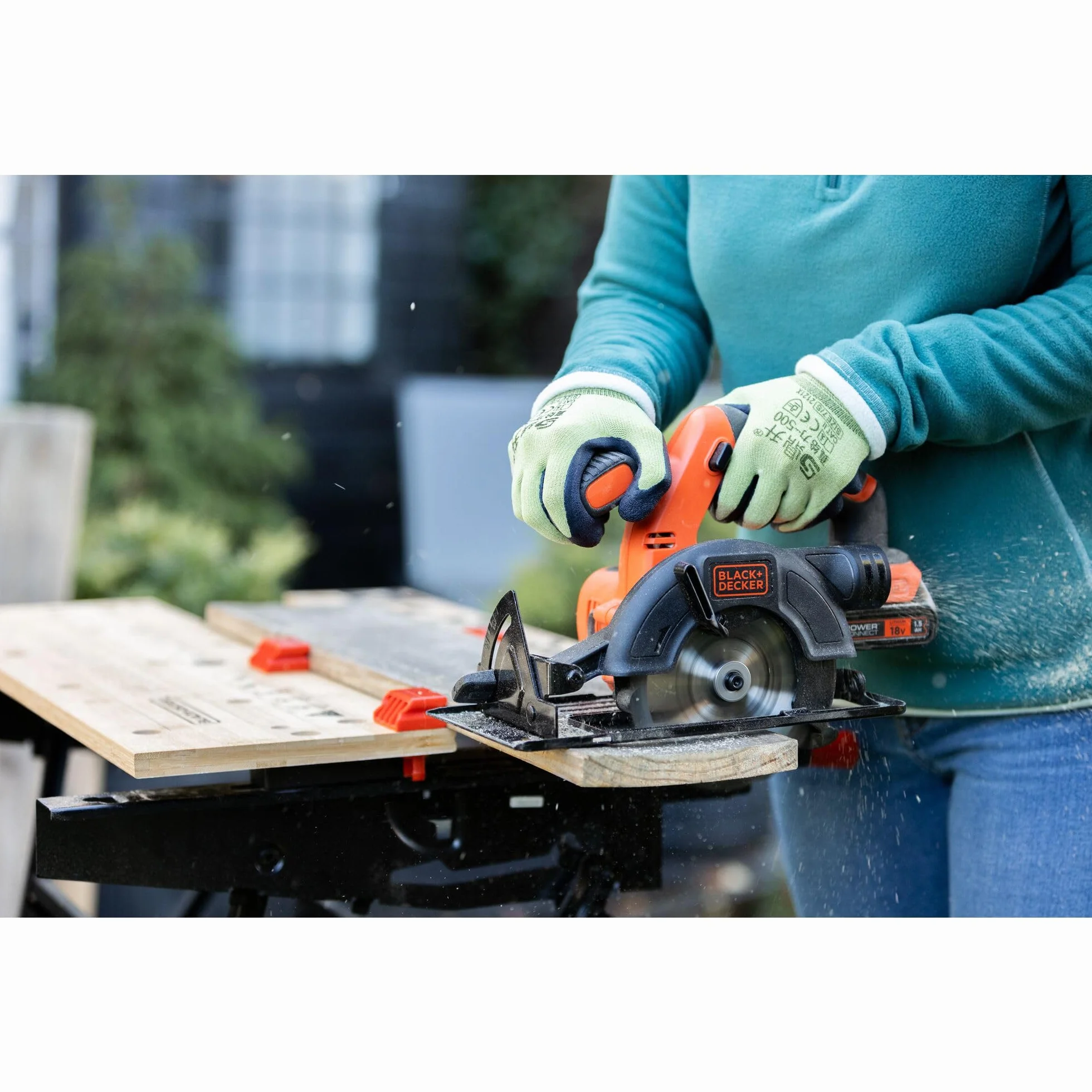 Black+Decker Elastyczny stół warsztatowy WM825 z dużą powierzchnią roboczą – obciążenie do 250 kg – wymiary (powierzchnia robocza): 74,0 x 25,0 cm