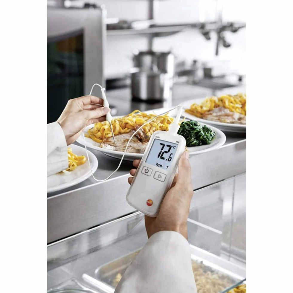Testo 0563 1080 108 wodoszczelny miernik temperatury (typ T i K), z czujnikiem termicznym typu T, softcase i protokołem kalibracji